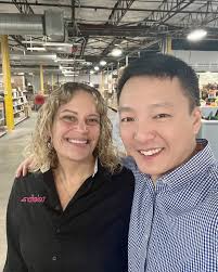 Yesterday was an incredible experience, sharing my floral passion with  everyone at the Teleflora show hosted by @billdorandallas ! I'm so grateful  for the beautiful flowers from Bill Doran—the quality was truly