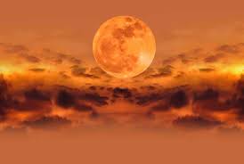 Cet évènement sera d'autant plus remarquable qu'il s'agira une fois encore d'une super lune. La Pleine Lune D Aout 2020 Sera Imprevisible Pour Ces 3 Signes Du Zodiaque Esprit Spiritualite Metaphysiques