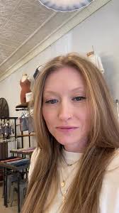 ‘Tis the season ✨😘 #giftideas...