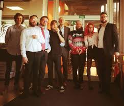 Na vianoce patríme k sebe smola a hrušky. Smola A Hrusky Asistent Ka Gregi Net Multikulturny Portal