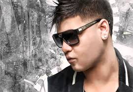 Carlos efrén reyes rosado (born may 2, 1991), better known by his stage name farruko, is a puerto rican singer and songwriter. Farruko Estrena Visionary