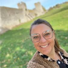 Jessica Ahlberg på LinkedIn: Glad, pirrig och extremt ödmjuk inför  uppgiften att från och med nu kliva…