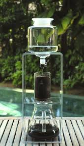 Cold brew coffee maker by coffee bear producing a class of coffee without the acidity of the traditional method can be done by using this 1.3 l cold brew coffee maker. Pin On Coffee Dripper
