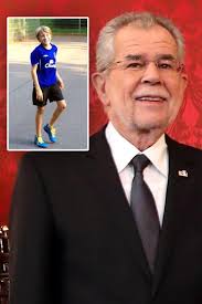 He was a member of the austrian national council, from 7 november, 1994. Austrian President Alexander Van Der Bellen Visits Sale Born Boy 12 At Linz School After He Wrote To Him About Brexit Worries Messenger Newspapers