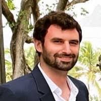 Larry Hellman's Instagram, Twitter & Facebook