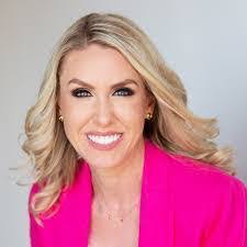 Jolene Erwin's Instagram, Twitter & Facebook