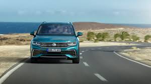 2022 Volkswagen Tiguan Refresh Vw S Best Seller Gets A Styling And Tech Update For The U S But No New Engines The Fast Lane Car