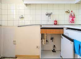 wasseranschlusse in minikuche verlegen