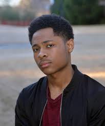 Calvin (ice cube) expresses his love for the city of chicago for being his hometown and the place where he has been running his barbershop business and supporting his family. Teen Actor D Iallo Thompson Talks Common Barbershop The Next Cut Rolling Out