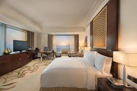 King Deluxe Corner Find A Room Home Booking Hotel