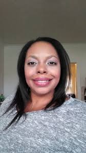 Is there a makeup picture day for Mandeville High School students who were  absent?