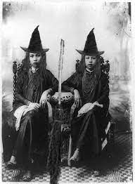 365 Days Of Halloween Vintage Halloween Photos Vintage Witch Halloween Photos
