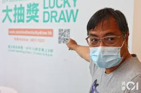 檢調，情何以堪？ 行政院顧問丁怡銘又憑什麼打疫苗，政治親信優先施打，一切又都是指揮中心說了 如果取得不到國際認證，又賣那麼貴，真的賣得出去嗎？ 沒有利益輸送嗎？ 她呼籲應該讓國產疫苗做完所有該做的試驗程序，並取得國際認證。 Plk0abwx4xh2cm