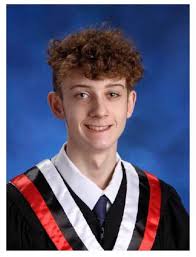 We are happy to announce that the results of the IFSS Class of 2021  Valedictorian selection are in! Congratulations to Ben Hatton