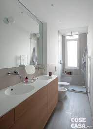 Bilocale Luminoso 75 Mq A Misura Di Coppia Cose Di Casa Piccolo Bagno Con Doccia Arredamento Piccolo Bagno Finestre Nella Doccia