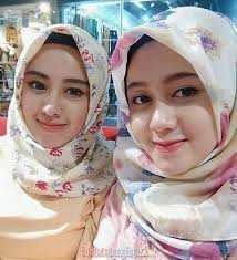 Entdecke rezepte, einrichtungsideen, stilinterpretationen und andere ideen zum ausprobieren. Foto Cewek2 Cantik Lucu Berhijab Dari Belakang Di 2021 Kecantikan Hijab Lucu