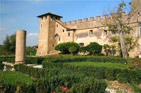 I primi 50 abbonati itbs prenotati avranno la possibilità di incontrare e scattare una foto con diana del bufalo prima dello show (valido solo per l'abbonato itbs, non per la. Castello Della Cecchignola