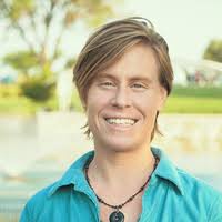 PDF) The role of seedbeds in Pyrodinium bahamense bloom dynamics in Tampa  Bay