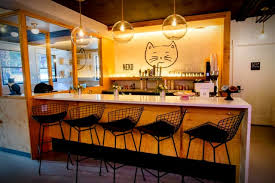 Grab a drink, a bite to eat, and cuddle with friendly, adoptable felines. Cat Cafe Seattle 4 Places For Cat Fiene Addicts Alltherooms The Vacation Rental Experts