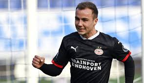 Psv brought to you by: Mario Gotze Trifft Bei Debut Fur Die Psv Eindhoven