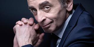 Éric zemmour (né en 1958), journaliste et écrivain français ; Presidentielle Eric Zemmour N Aura Plus D Emission Sur Cnews Apres La Decision Du Csa