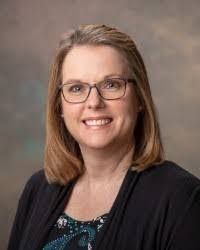 Dixie Schroeder's Instagram, Twitter & Facebook