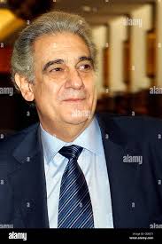 Roles opera hi-res stock photography and images