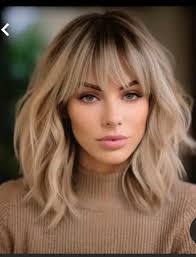 Glenda Hatfield's Instagram, Twitter & Facebook