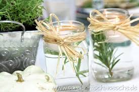 Sommerlich Gedeckt Mit Jacquard Tischdecken Im Franzosischen Stil Windlichter Selber Basteln Tischdeko Weihnachten Tischdeko