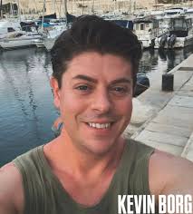 Just finished from an evening run 🏃. Always nice to recharge your thoughts  and ideas with a workout ✨. Wishing you all a wonderful evening ✨