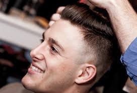 Η τιμή αλλάζει με βάση το μέγεθος. Ta 5 Dhmofilestera Andrika Styl Malliwn Gia To 2016 Sigmalive Magazine