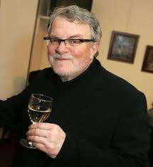 Join facebook to connect with jan káčer and others you may know. Jan Kacer V Novem Filmu Chata Na Prodej Ztvarnil Osud Svoji Zeny Ahaonline Cz