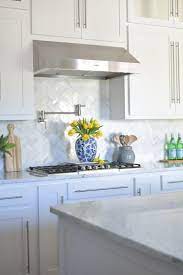10 Modern Kitchen Backsplash Ideas 2022 You Need To Know Modern Kitchen Backsplash New Kitchen Cabinets Elegant White Kitchen