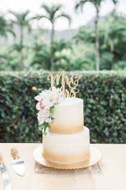 Moli I Gardens Wedding Kualoa Ranch Jackie David Hawaii Wedding Cake Hawaiin Wedding Cake Simple Wedding Cake