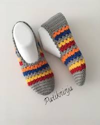 306 Likes 1 Comment Instagram Patikninja Babetpatik Patik Pat Botinhas De Trico Bricos De Croche Sapatinho De Croche