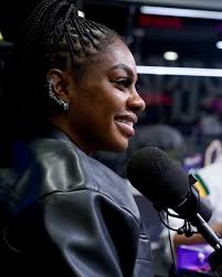 🗣️🎙️ The Iconic @therealdebbieallen is live