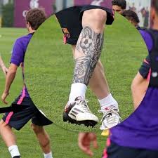Lionel messi s 7 tattoos their meanings body art guru. Messi Leg Sleeve Lionel Messi Messi Kaki