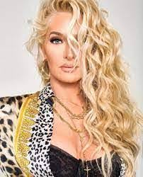 Donna Ankrom's Instagram, Twitter & Facebook