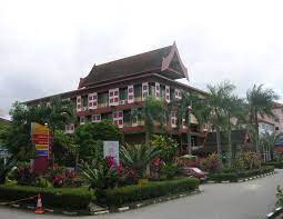 Pejabat kesihatan daerah hulu terengganu, 21700 kuala berang, hulu terengganu, terengganu. Pejabat Daerah Dan Tanah Besut Kg Raja Besut Terengganu Mapio Net