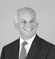 Paul Lowenstein's Instagram, Twitter & Facebook