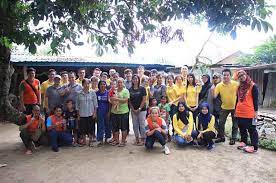 Jln kampong orang asli sungai bumbun, kampung manikavasagam, 42960 pulau carey, selangor. Ernst Young Dan Mycare Hulur Bantuan Kepada Orang Asli Broga Mycare