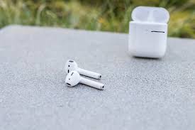 ∙ promo pengguna baru ∙ kurir instan ∙ bebas ongkir ∙ cicilan 0%. 5 Airpod Kw Ini Bisa Jadi Alternatif Airpod Ori Article Plimbi Social Journalism Plimbi Com