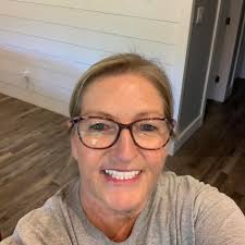 Does anyone know the owner of this dog in Oklahoma?