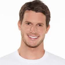 Daniel Tosh: Age, Net Worth, Relationships, Biography & More