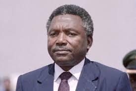 Robin Darty's Instagram, Twitter & Facebook