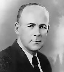 Ole Edvart Rølvaag! That was the resounding answer when Vesterheim took to  social media and asked: Which Norwegian American should be featured in the  podcast series "200 Norwegians"? Rølvaag is perhaps the