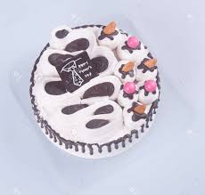 I have to warn you straight away, i am teasing a bit. Cake Happy Fathers Day Cake On A Background Stock Photo Picture And Royalty Free Image Image 46297354