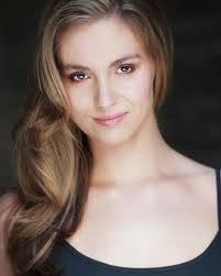 𝐄𝐌𝐈𝐋𝐘 𝐒𝐓𝐎𝐊𝐄𝐒