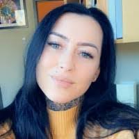 Tabitha Ward's Instagram, Twitter & Facebook