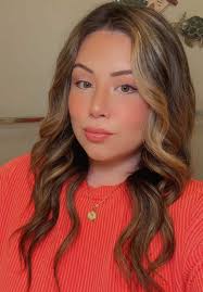 Katelyn DeLeon (@katelyndeleon_)